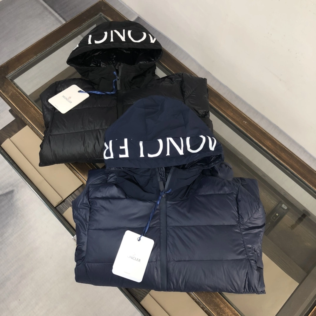 Moncler Down Jackets Stylish 146601