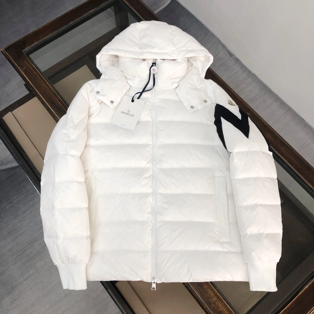 Trendsetting Moncler Down Jackets 146593