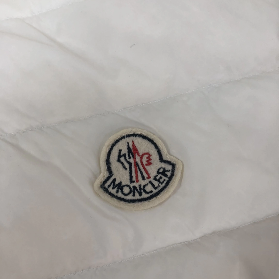 Moncler Down Jackets OnTrend 146594
