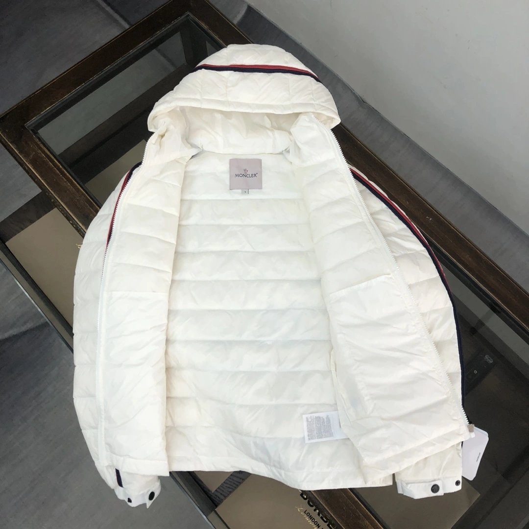 Moncler Down Jackets OnTrend 146594
