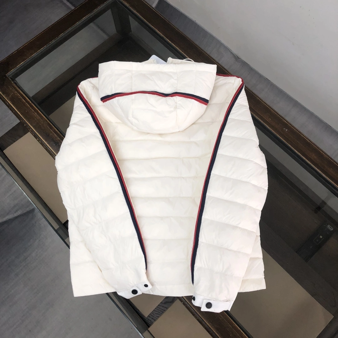 Moncler Down Jackets OnTrend 146594