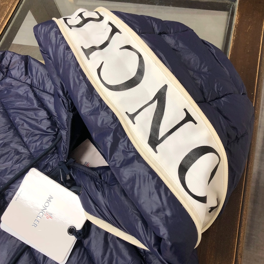 Moncler Down Jackets ZipUp 146587