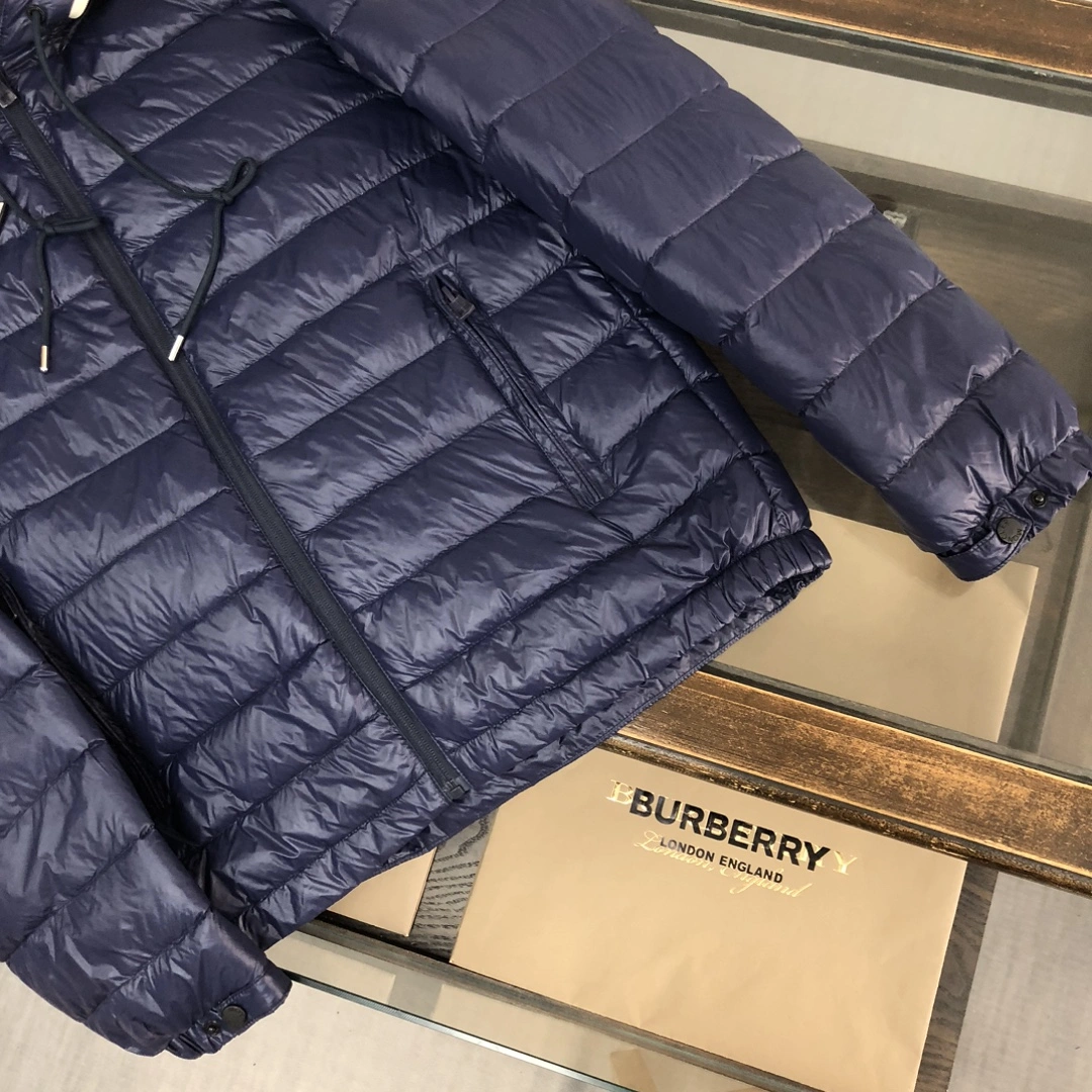 Moncler Down Jackets ZipUp 146587