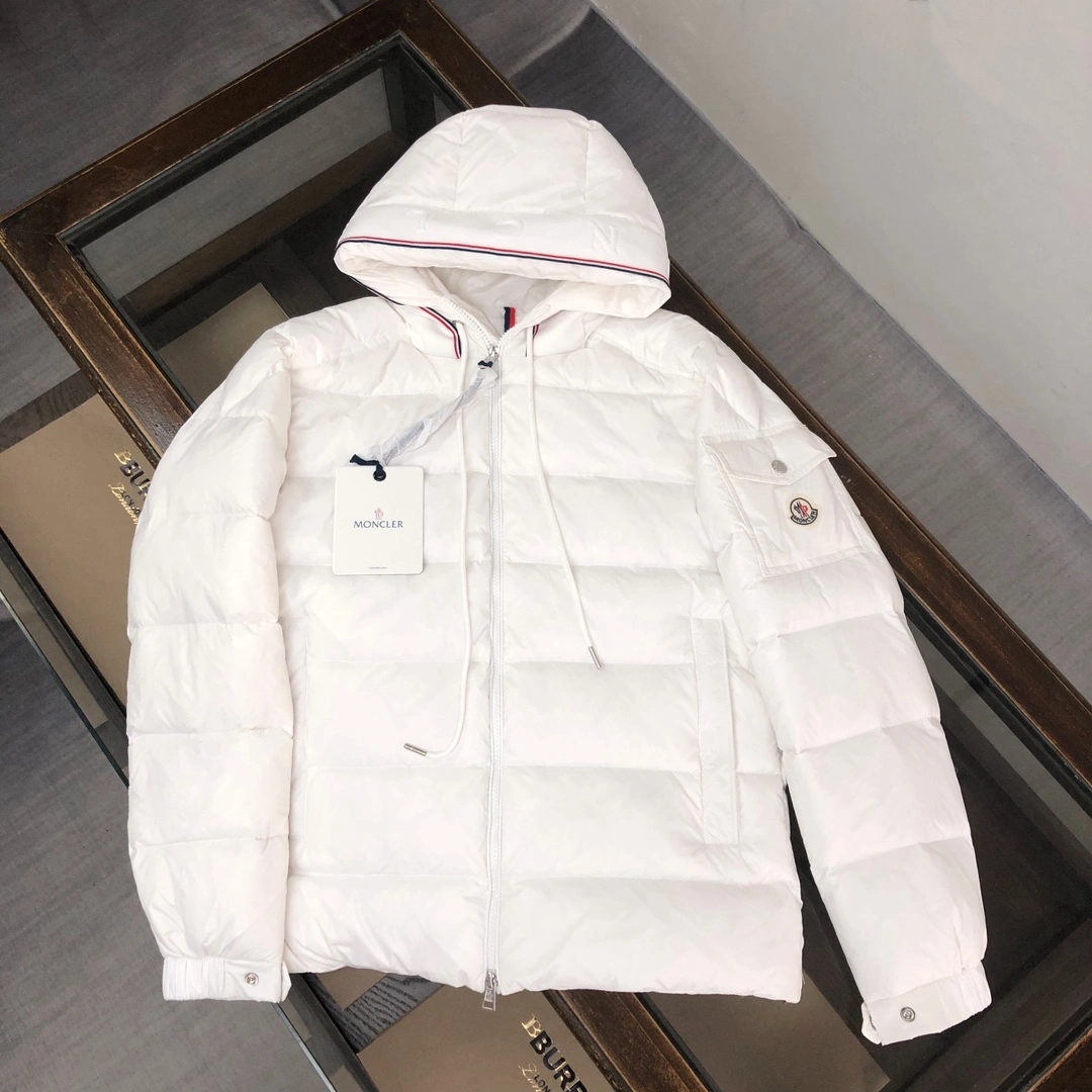 Youthful Moncler Down Jackets 146588