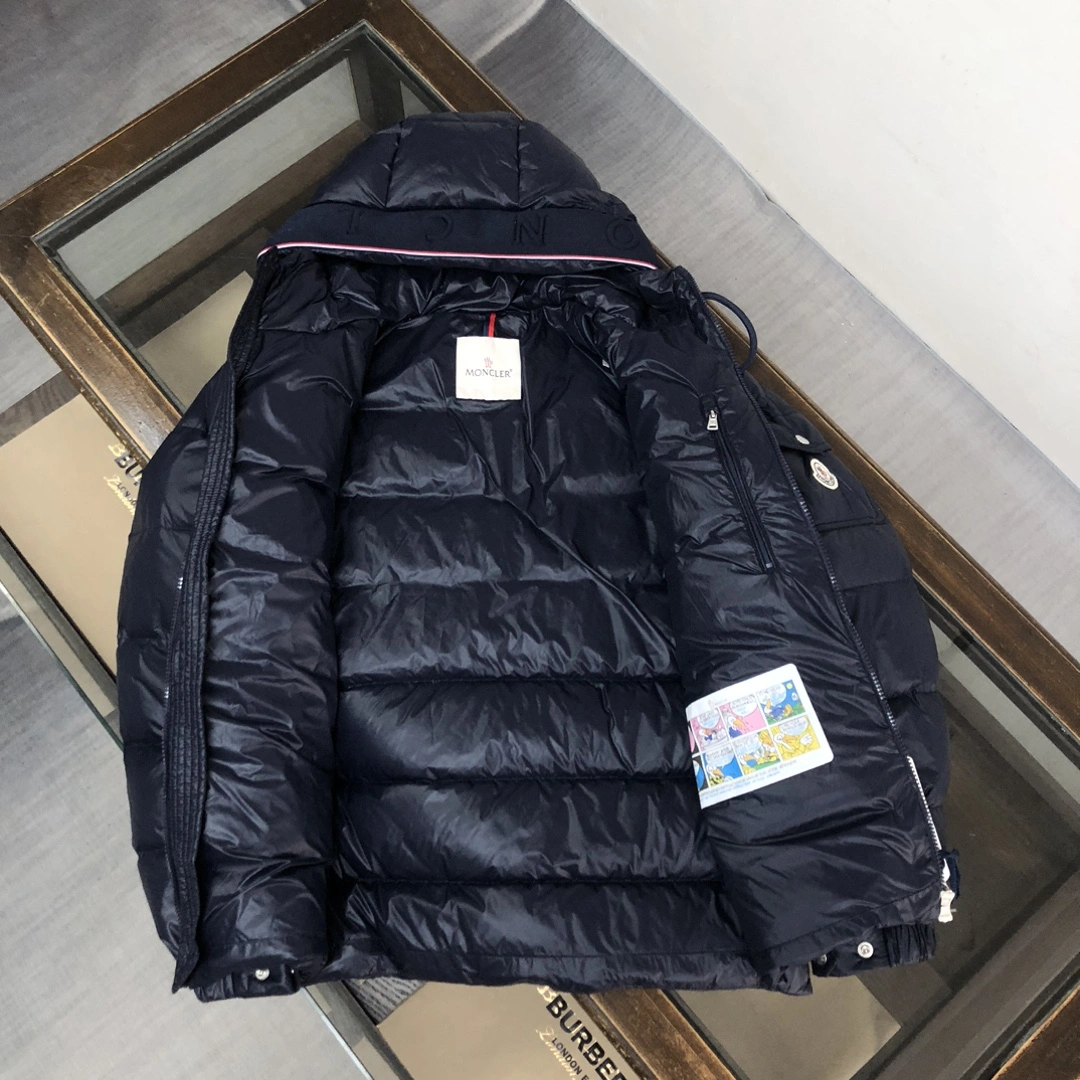 Moncler Down Jackets Snug 146575