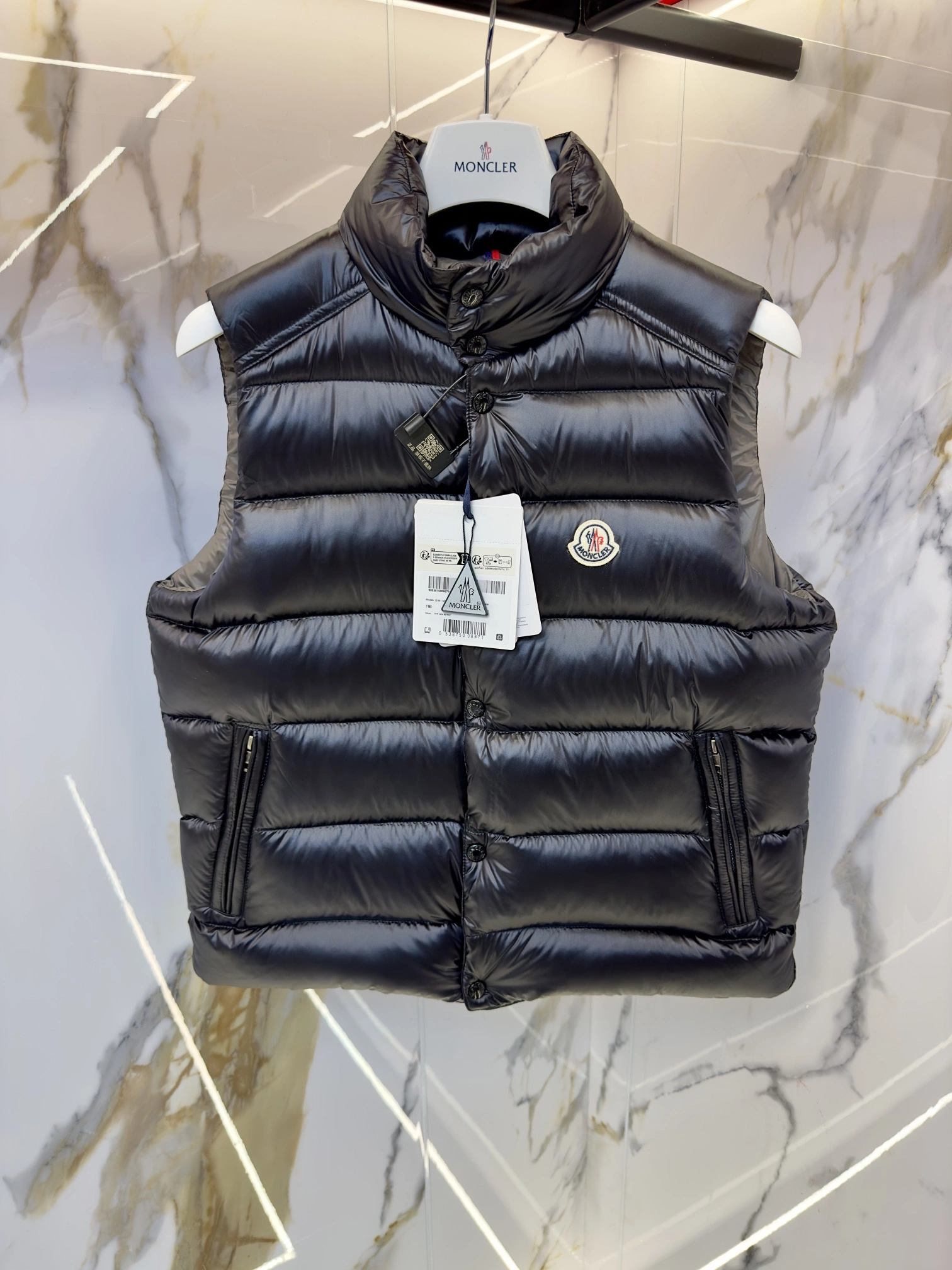 Moncler Down Jackets Packable 146577