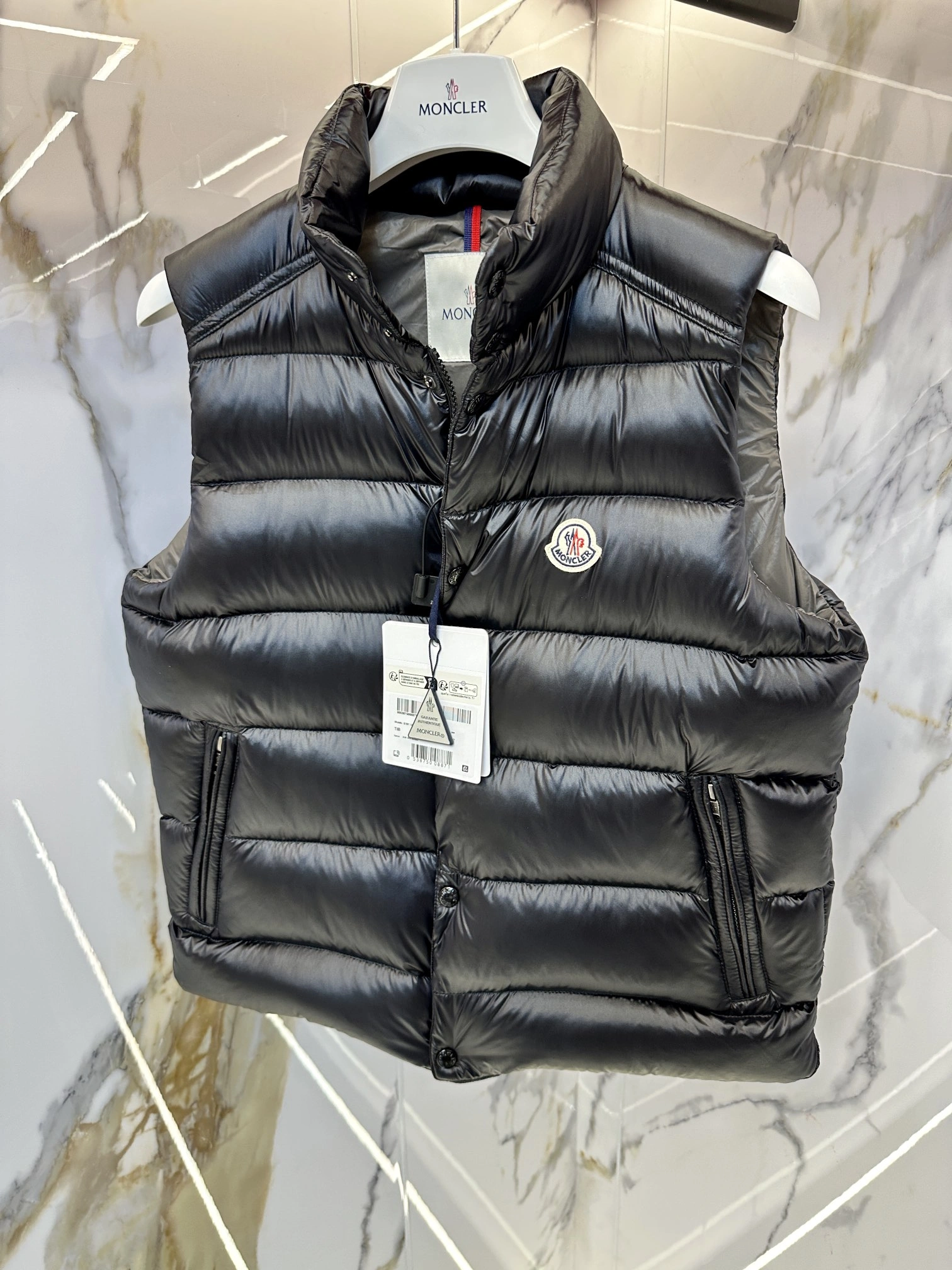 Moncler Down Jackets Packable 146577