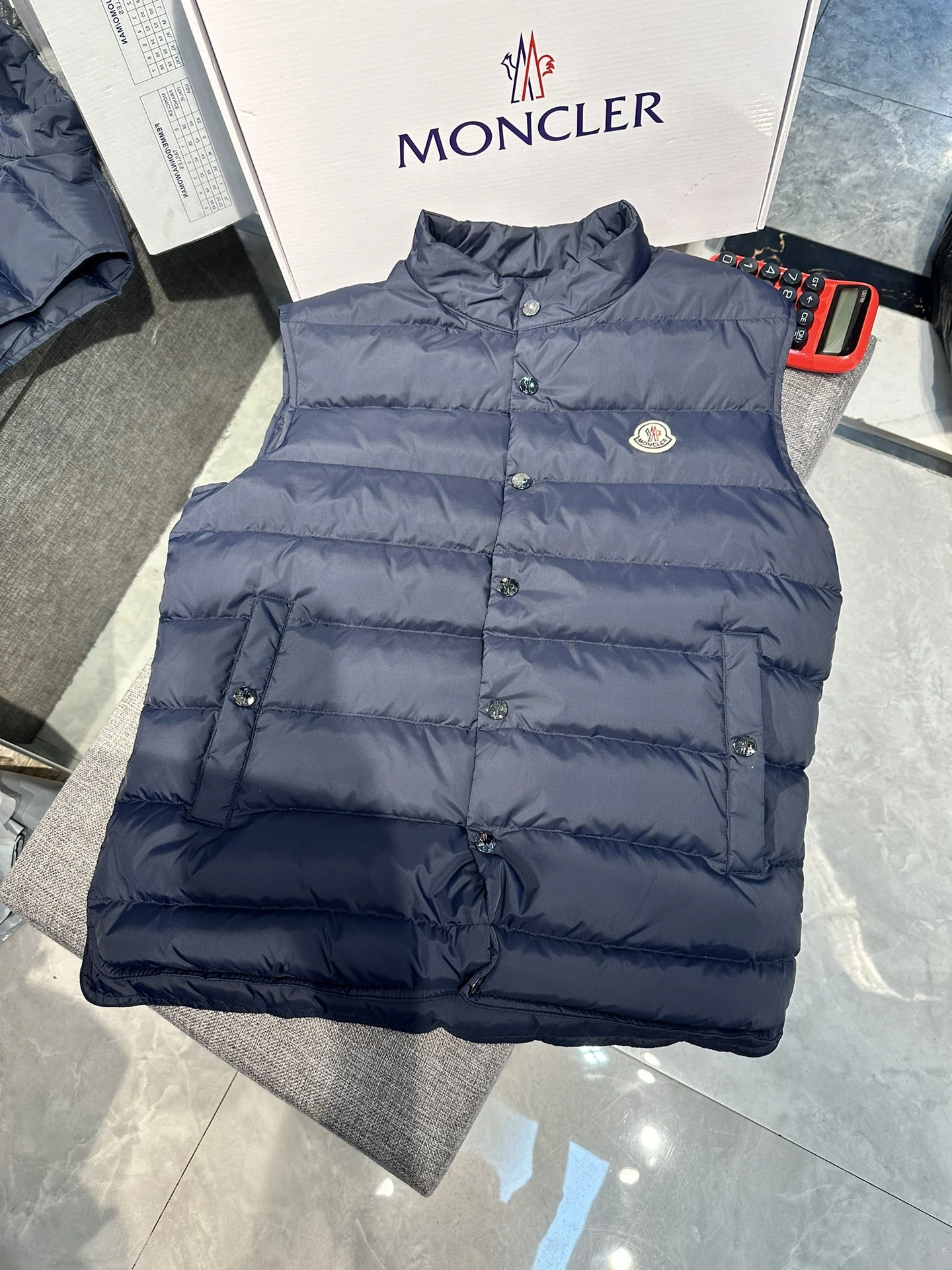 Stretchable Moncler Down Jackets 146568