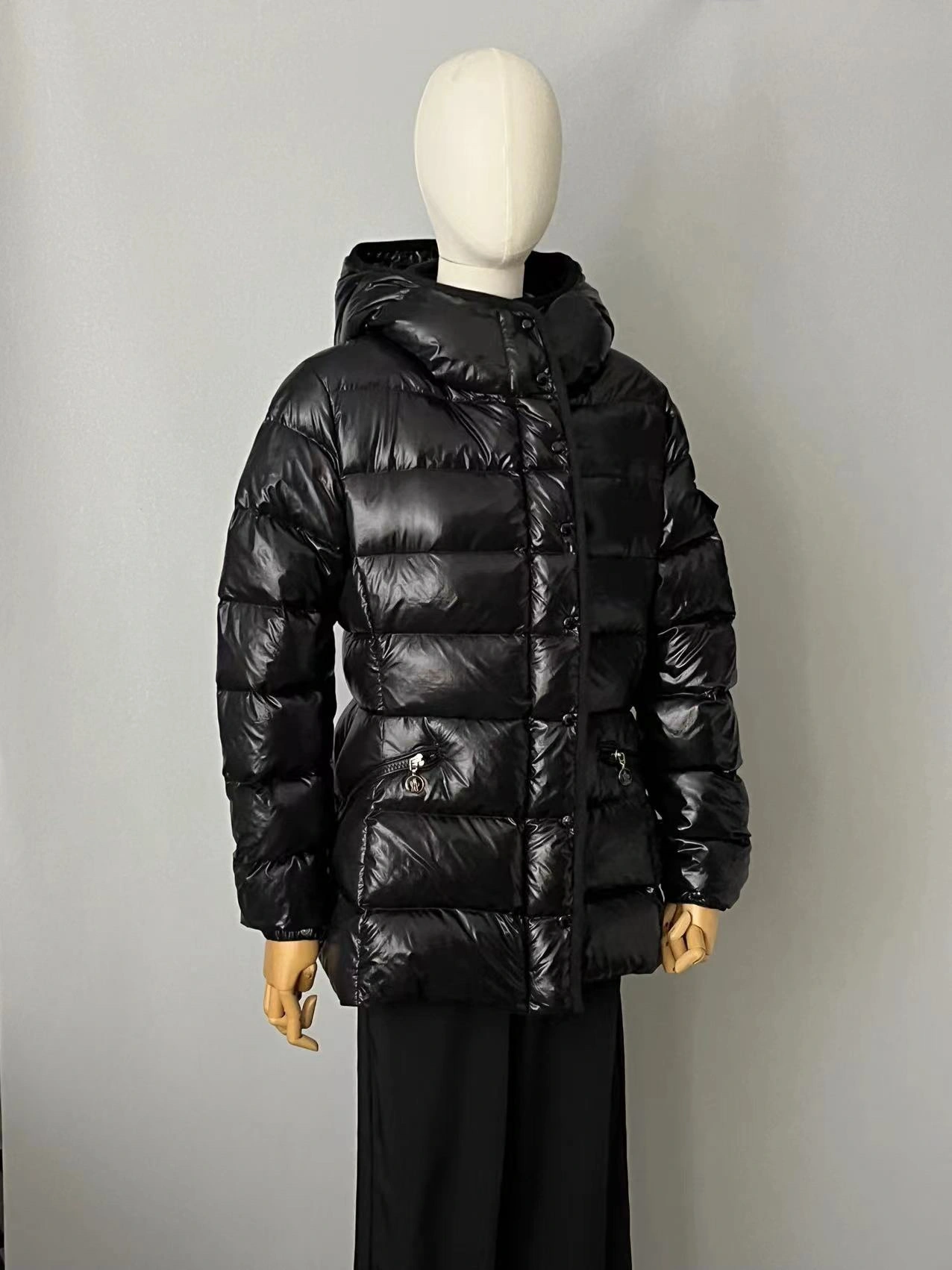 TechFriendly Moncler Down Jackets 146570