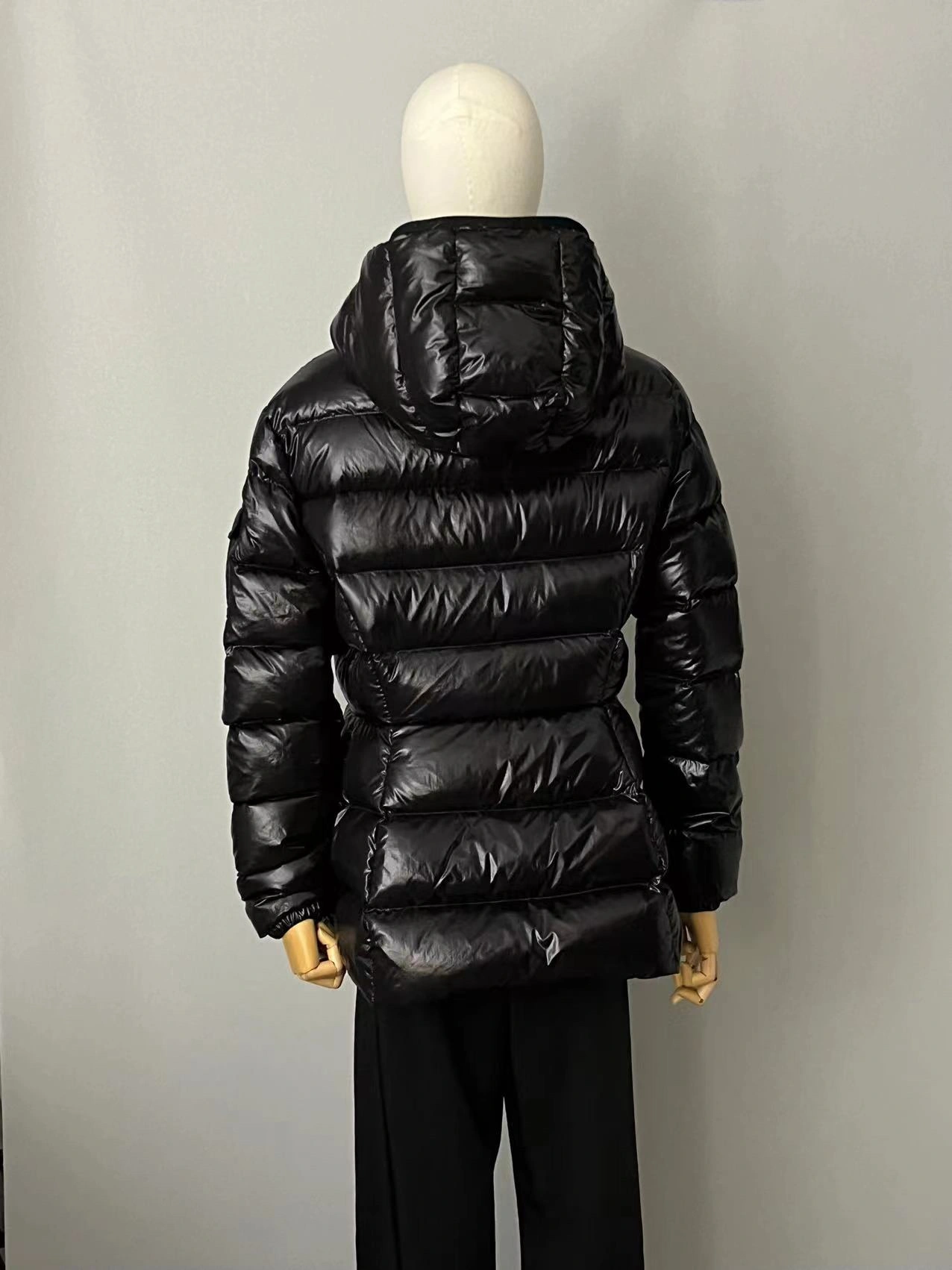 TechFriendly Moncler Down Jackets 146570