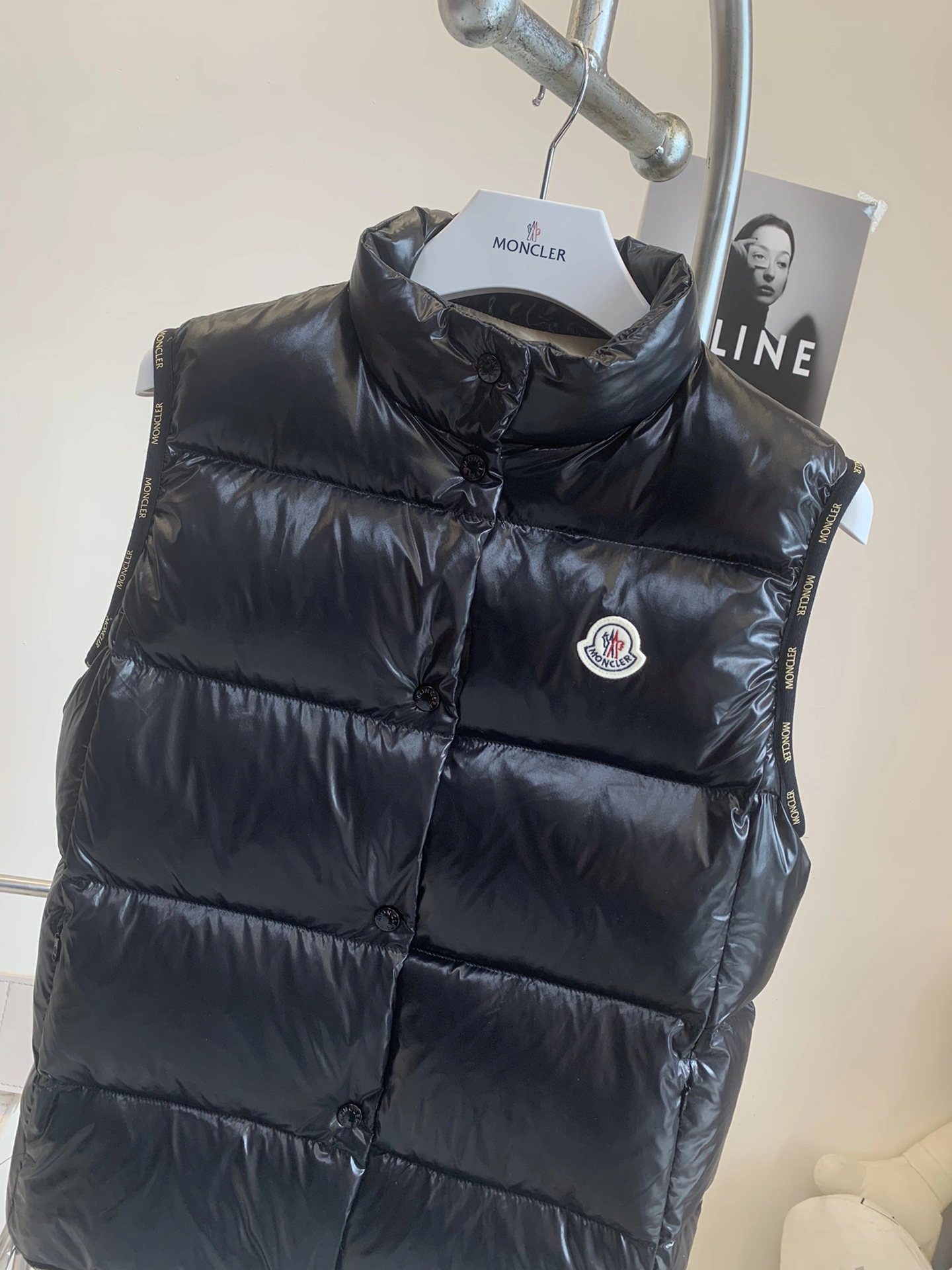 Moncler Down Jackets Practical 146583