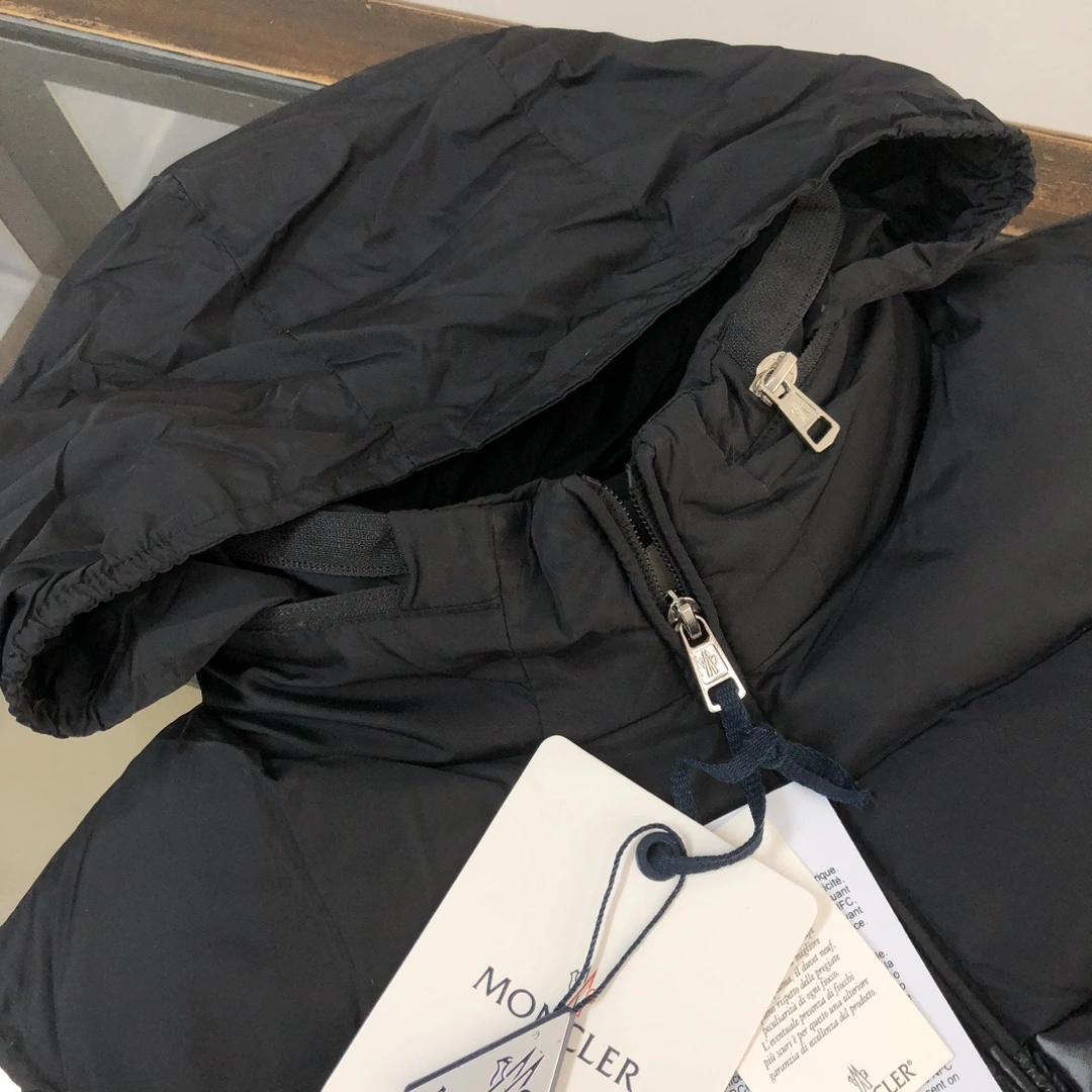 SoftTouch Moncler Down Jackets 146569