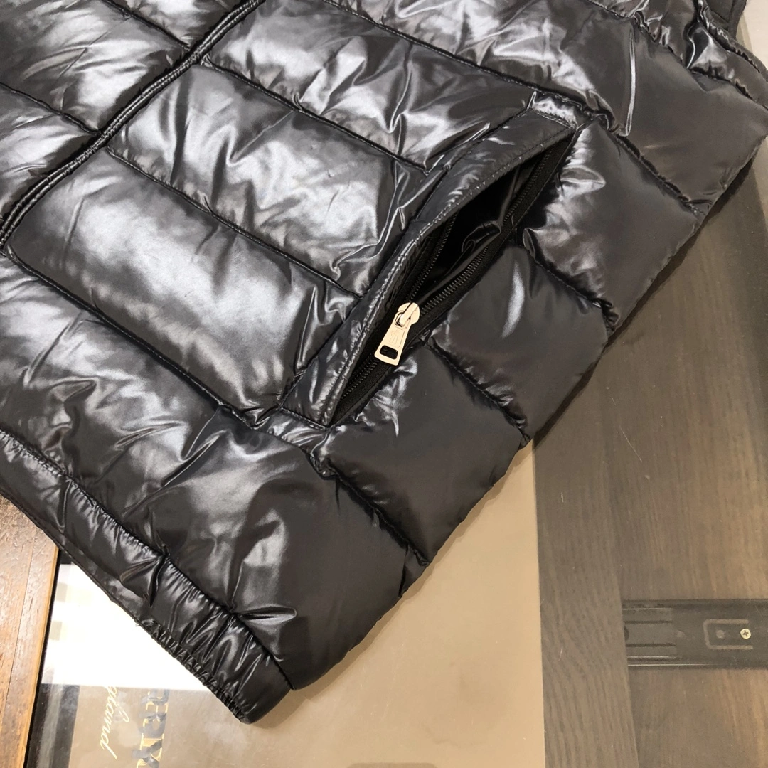 SoftTouch Moncler Down Jackets 146569