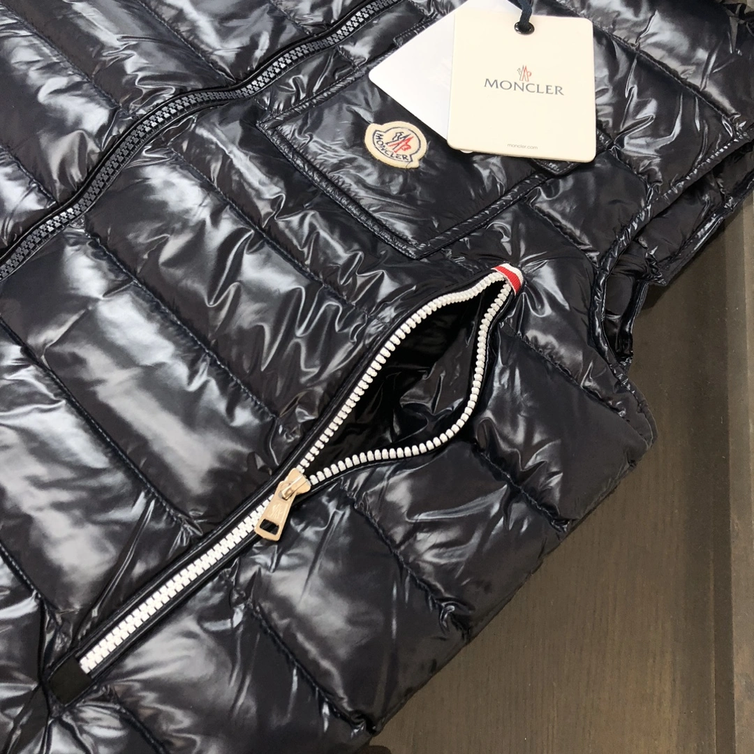 Efficient Moncler Down Jackets 146592