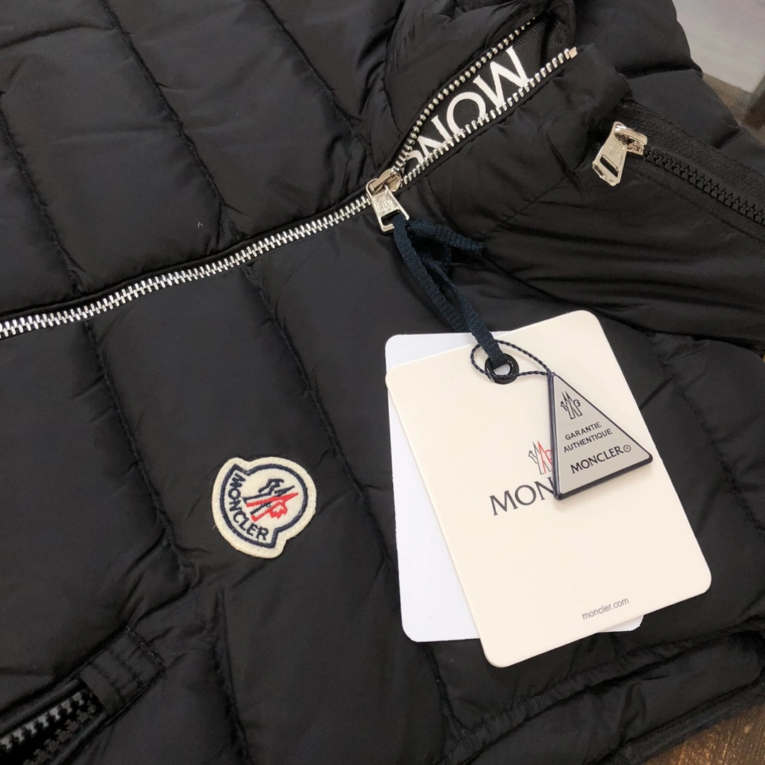 GoAnywhere Moncler Down Jackets 146567