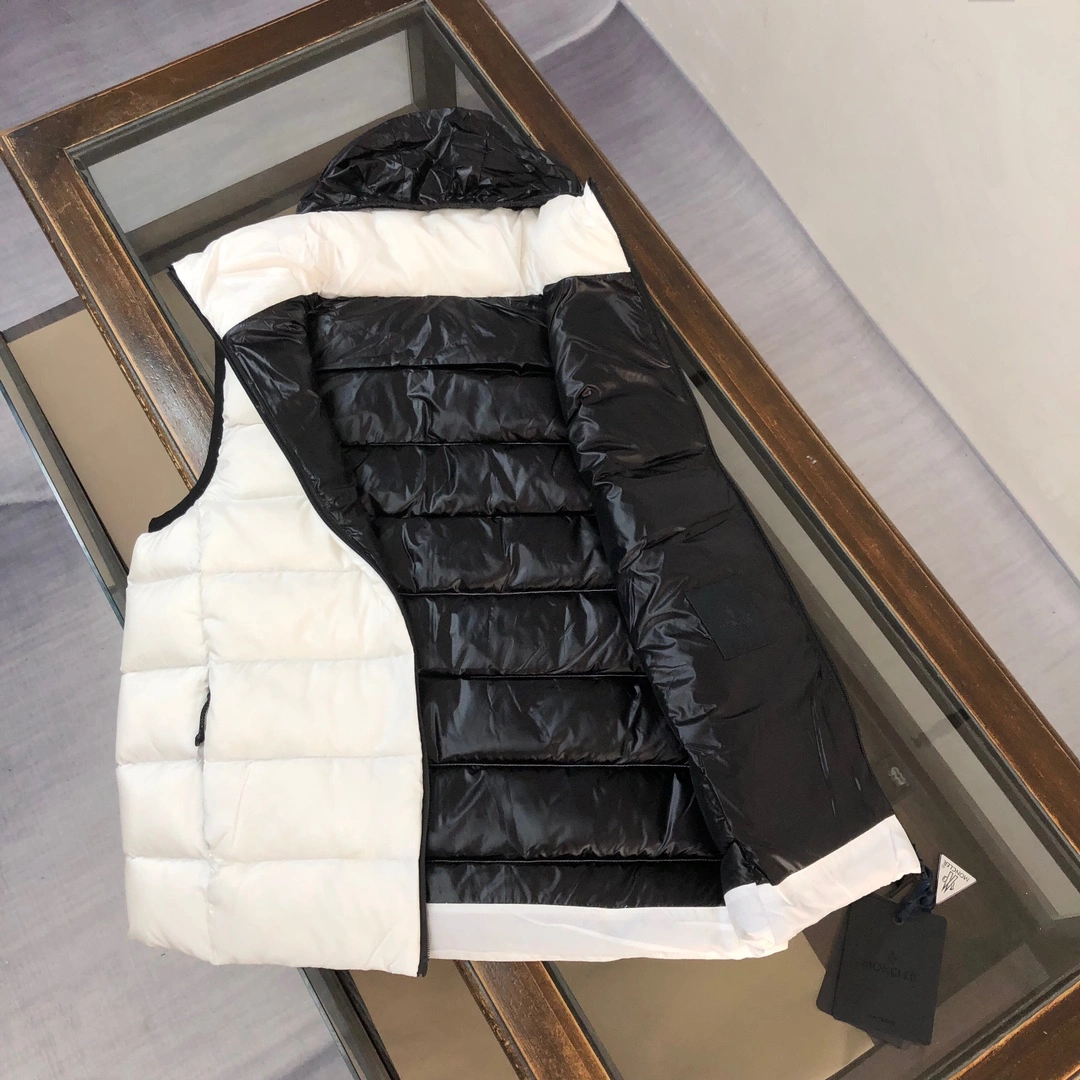Moncler Down Jackets Minimalist 146596