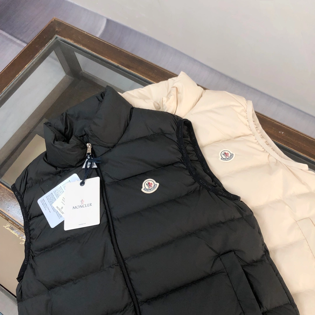 Lightweight Moncler Down Jackets 146563