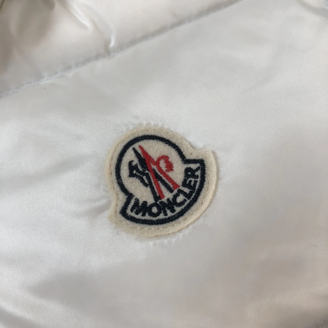 Affordable Moncler Down Jackets 146566