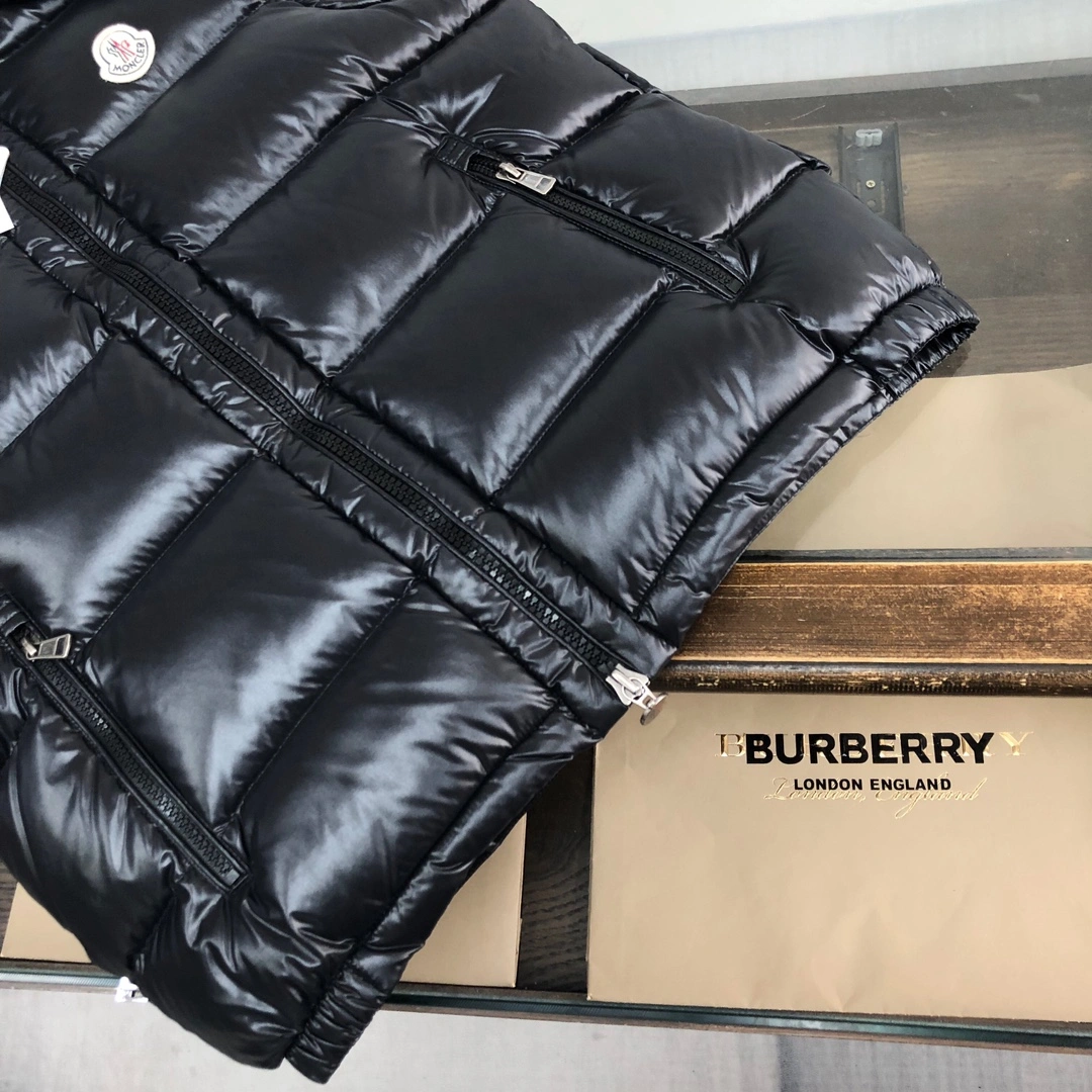 Moncler Down Jackets ModernLook 146562