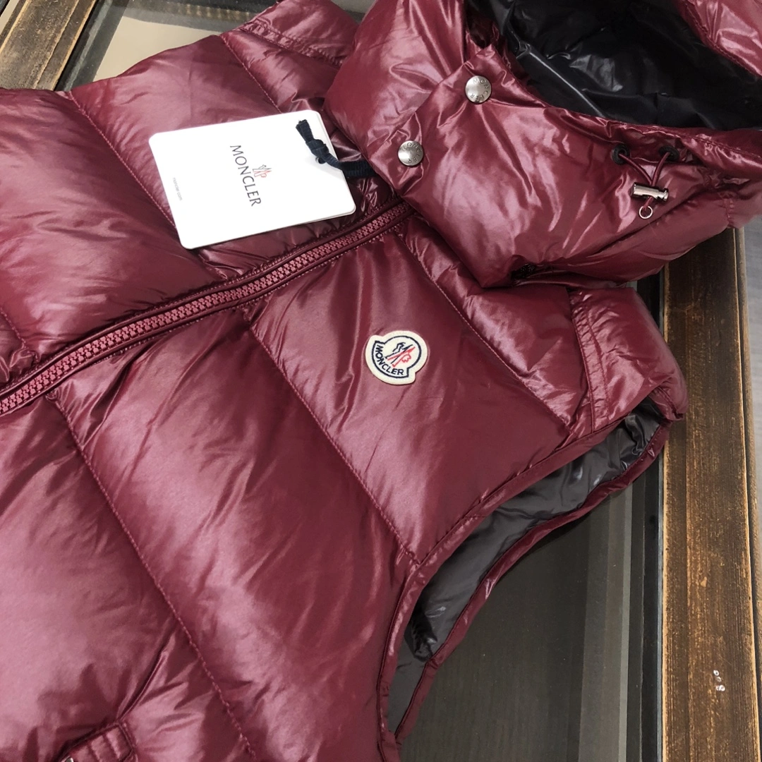 Moncler Down Jackets UrbanStyle 146560