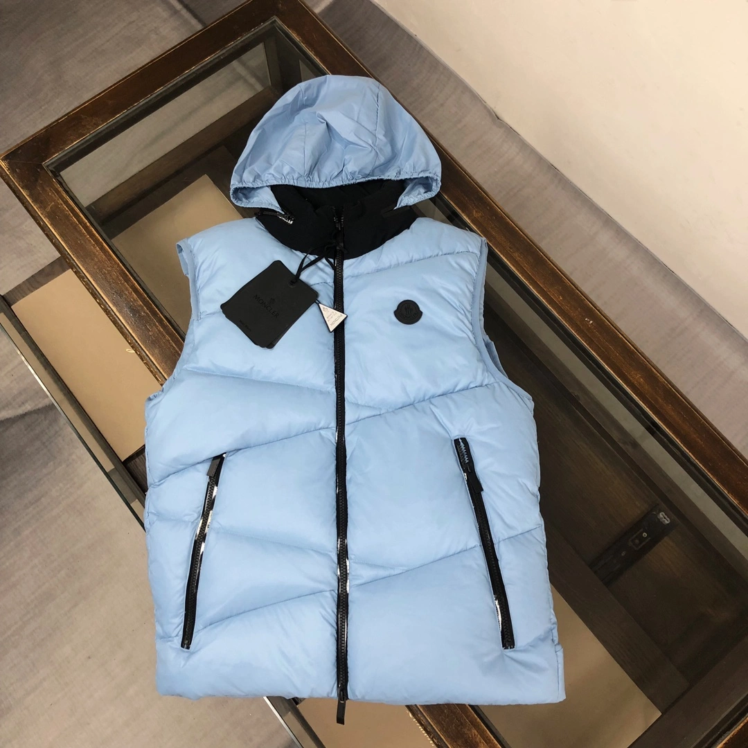 Moncler Down Jackets Compact 146556