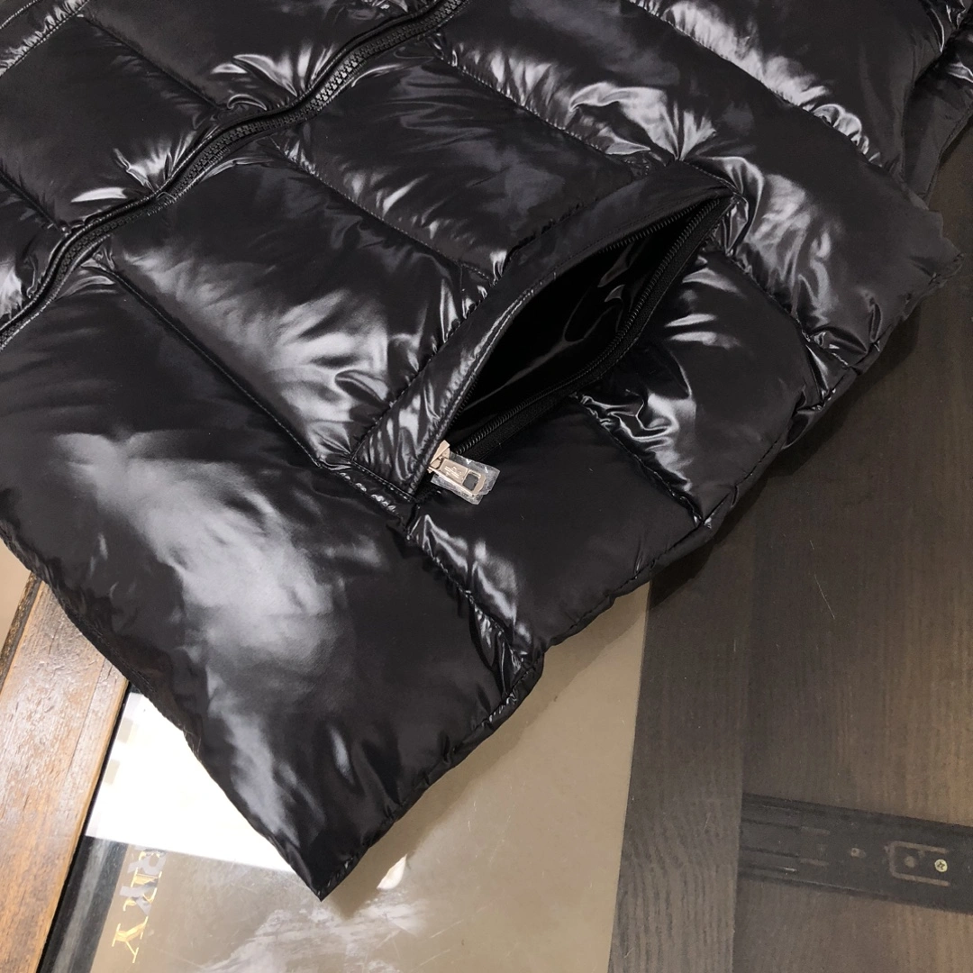 Moncler Down Jackets Functional 146551