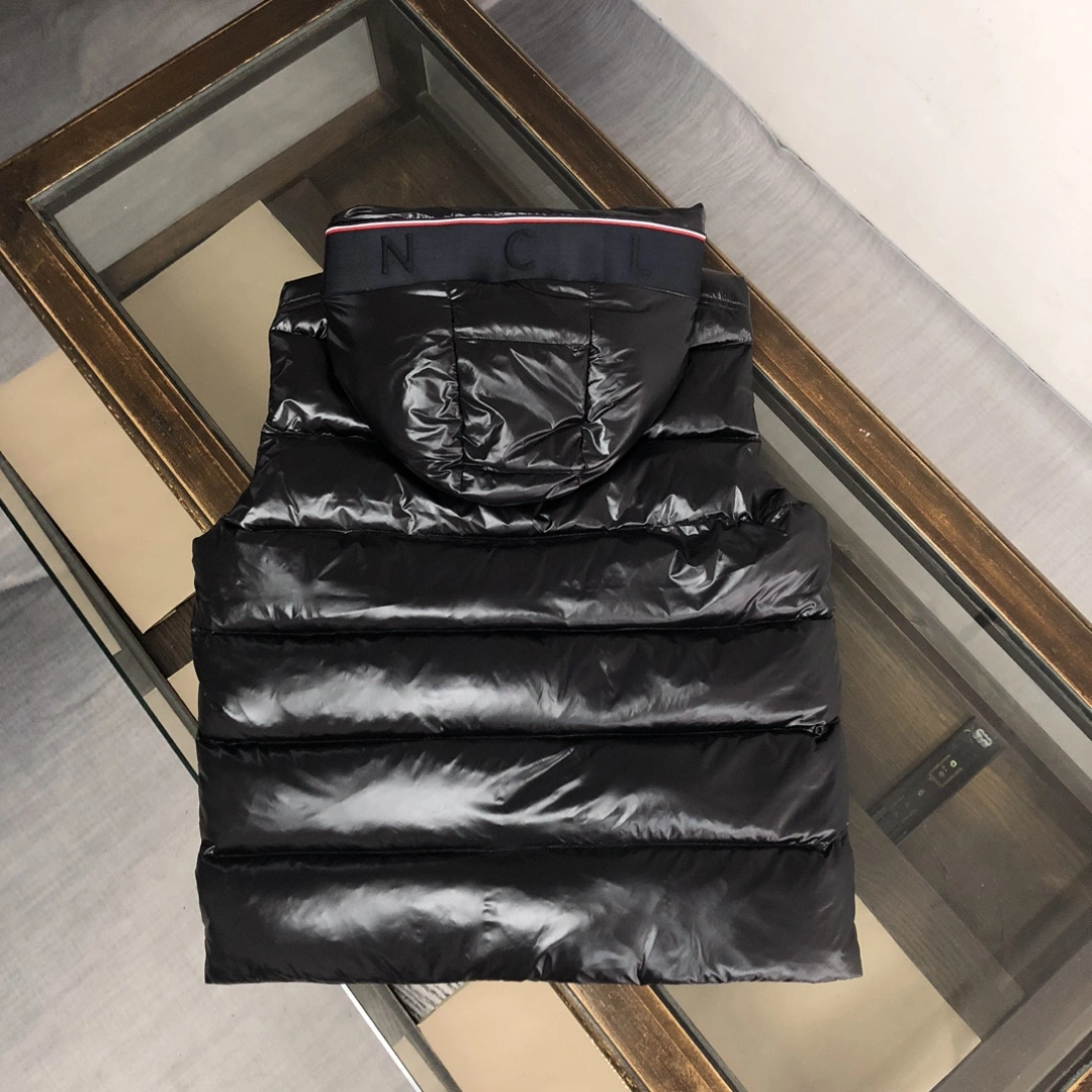 Moncler Down Jackets Functional 146551