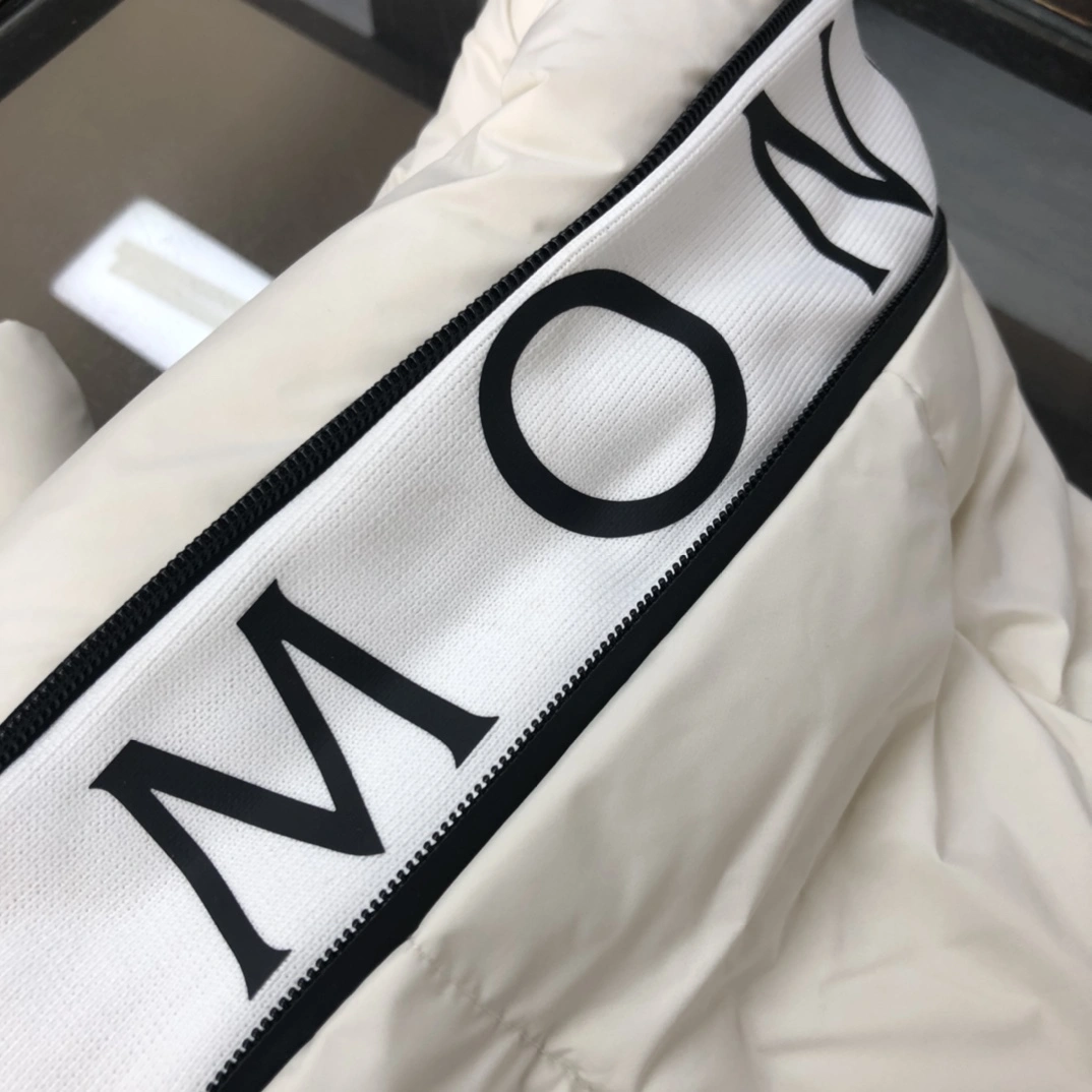 Moncler Down Jackets OdorResistant 146545