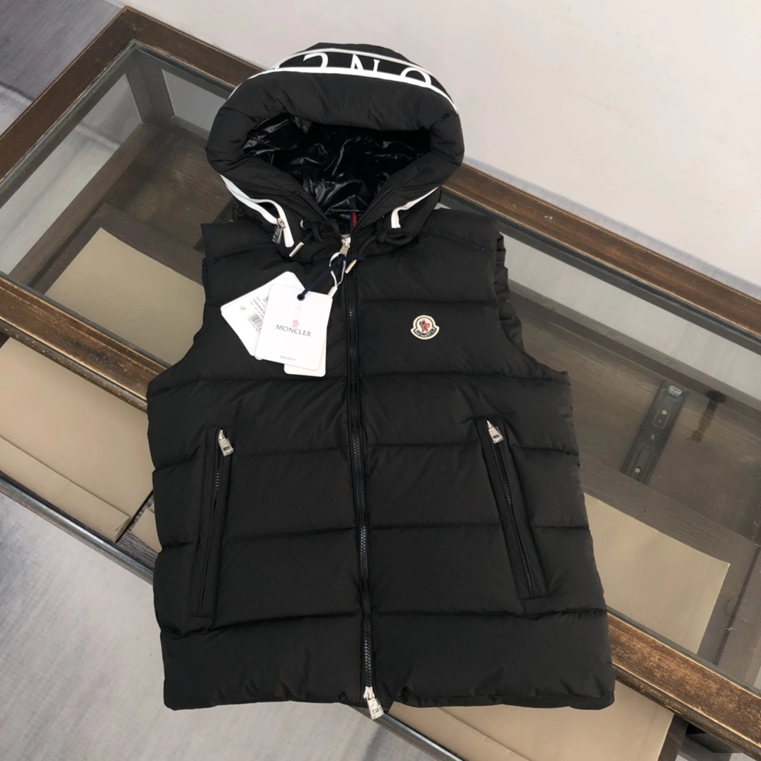 Moncler Down Jackets WaterResistant 146546