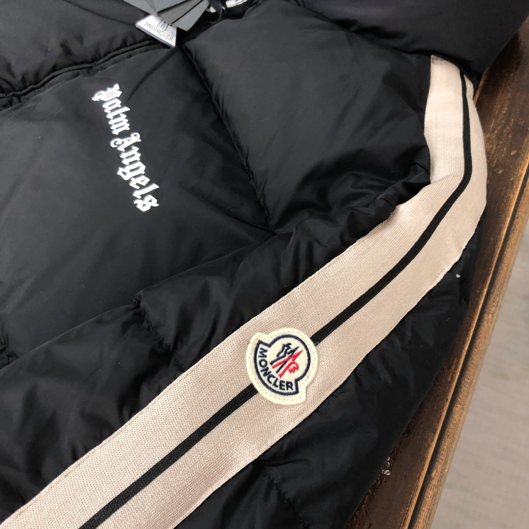 Original Moncler Down Jackets 146602