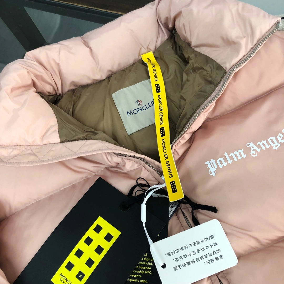 Moncler Down Jackets EasyCare 146554