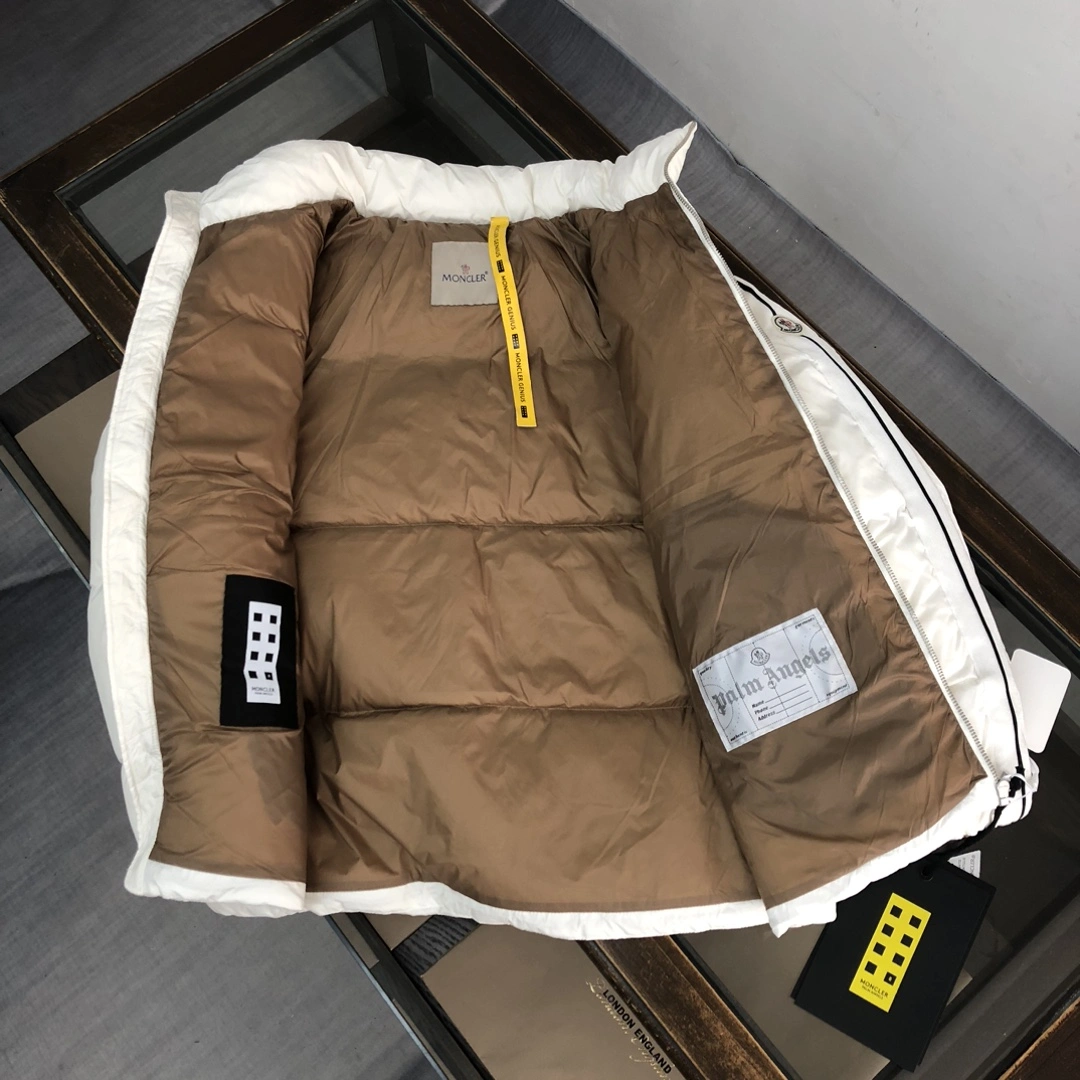 Practical Moncler Down Jackets 146531