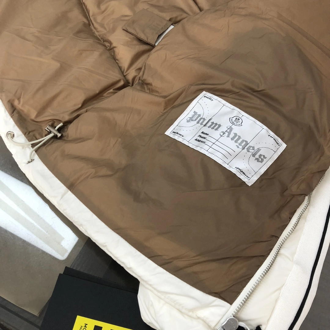 Practical Moncler Down Jackets 146531