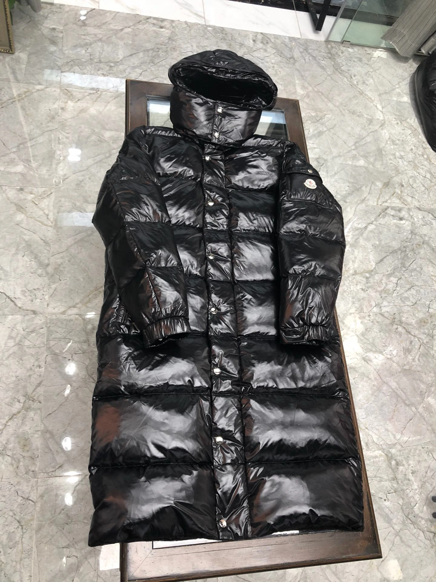 Sleek Moncler Down Jackets 146535