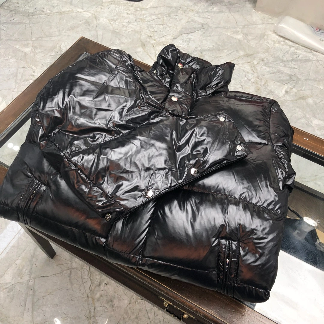 Sleek Moncler Down Jackets 146535