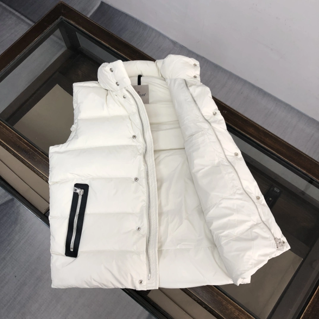 Stylish Moncler Down Jackets 146534