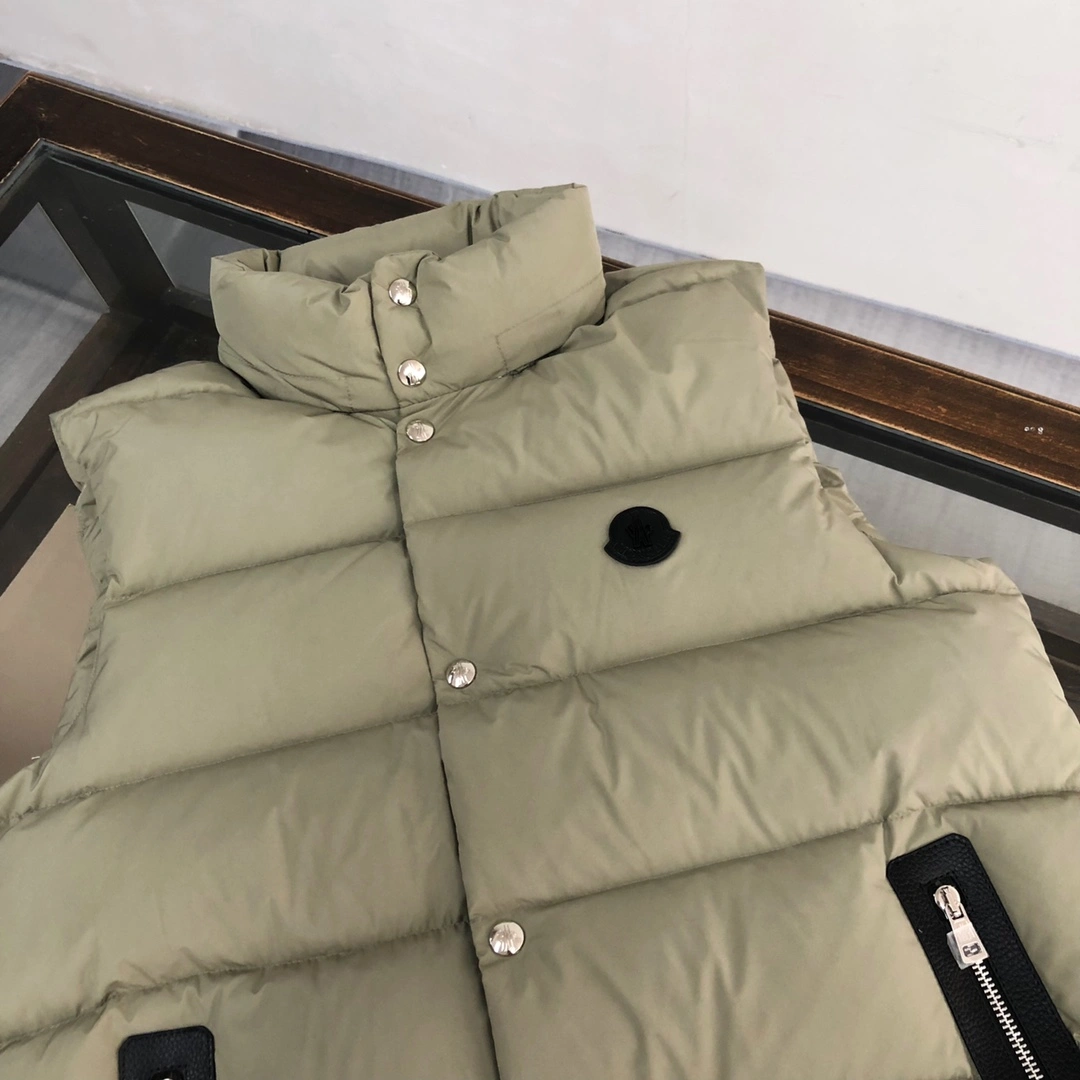 Moncler Down Jackets Breathable 146538