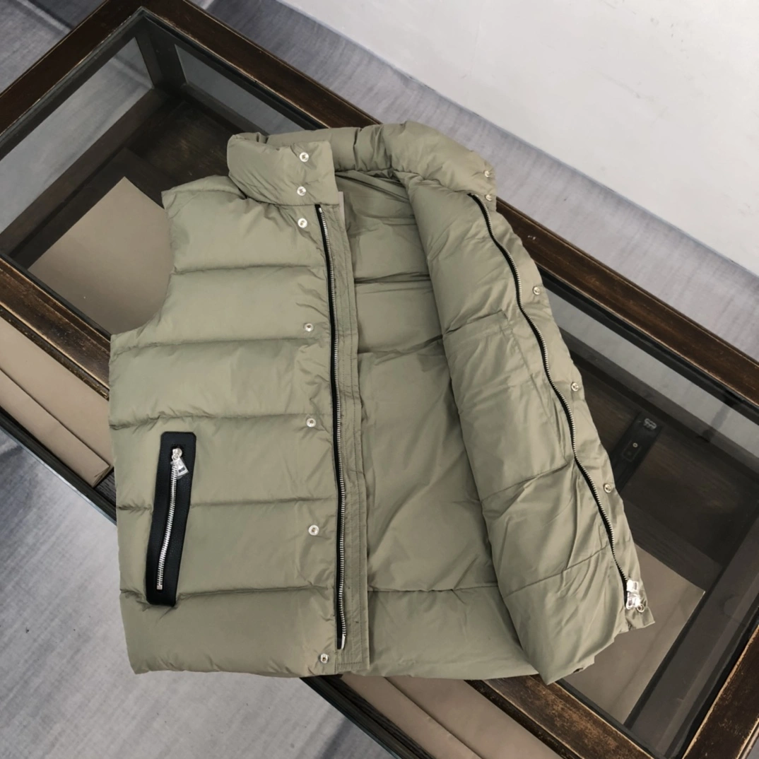 Moncler Down Jackets Breathable 146538