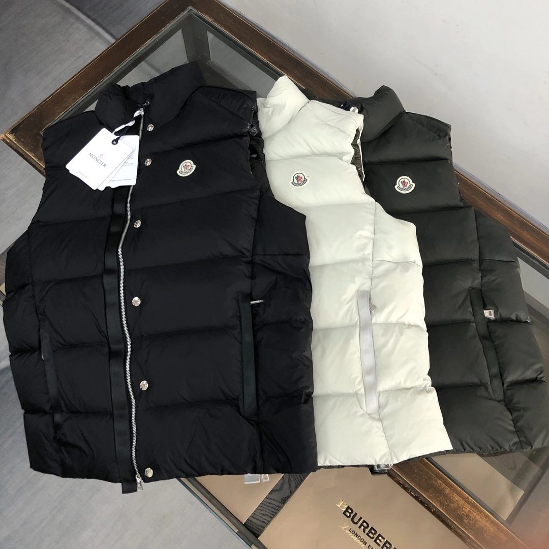 Moncler Down Jackets Supportive 146543