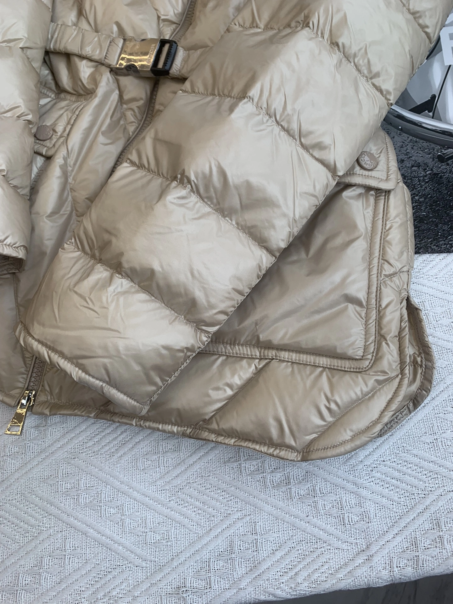 Unisex Moncler Down Jackets 146533