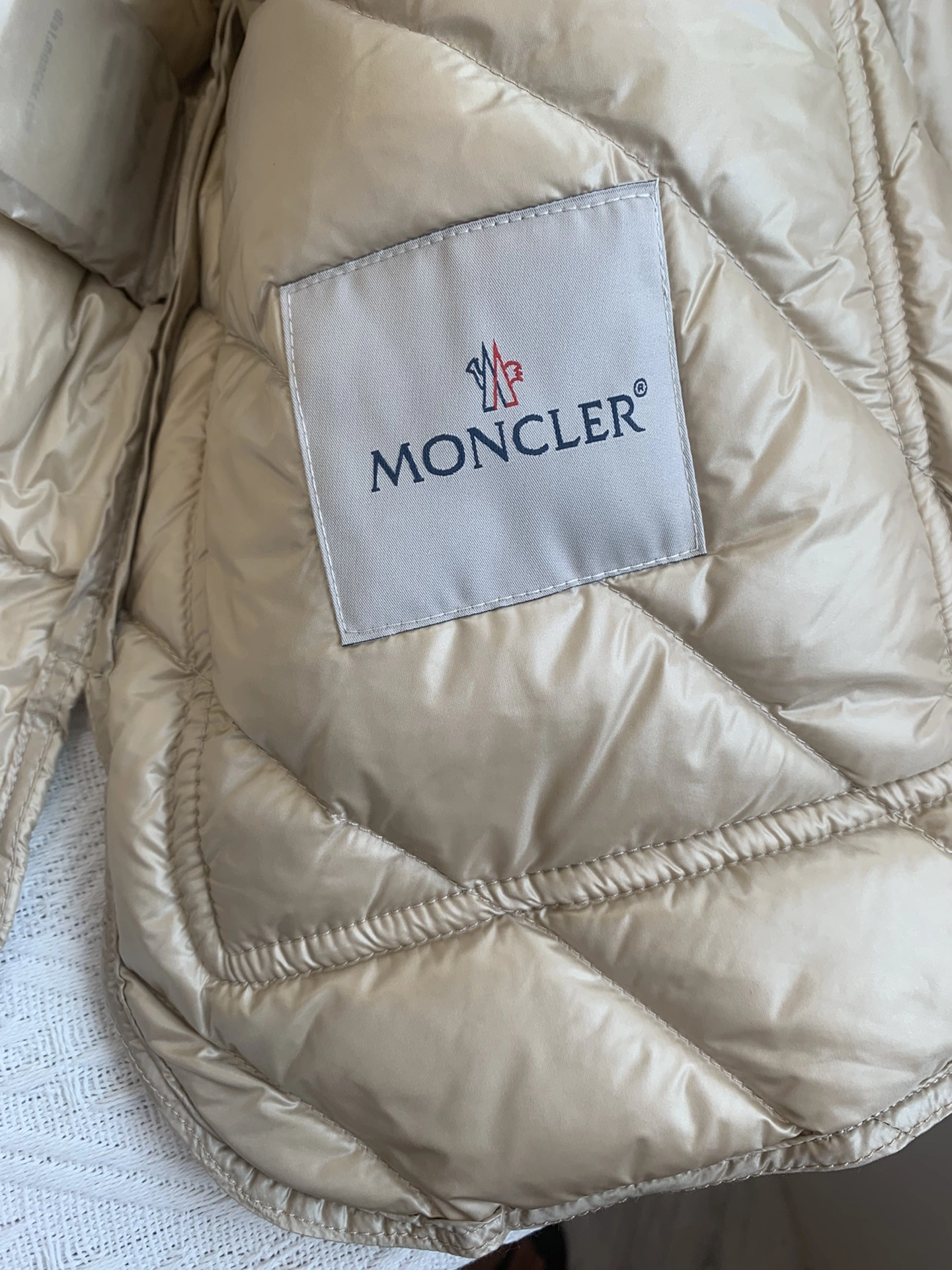 Unisex Moncler Down Jackets 146533