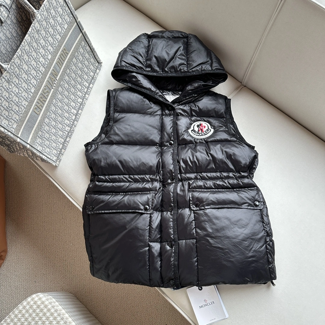 Durable Moncler Down Jackets 146540