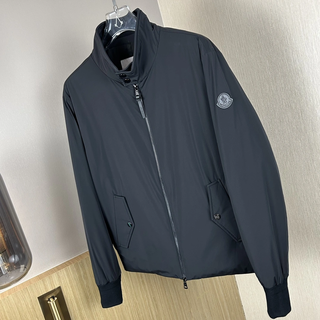 Cozy Moncler Down Jackets 146529