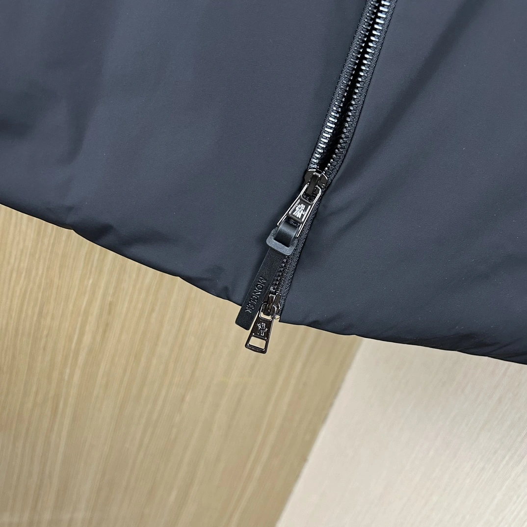Cozy Moncler Down Jackets 146529
