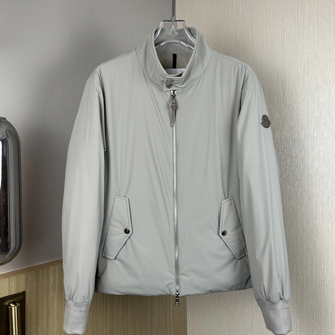 FlexibleFit Moncler Down Jackets 146525