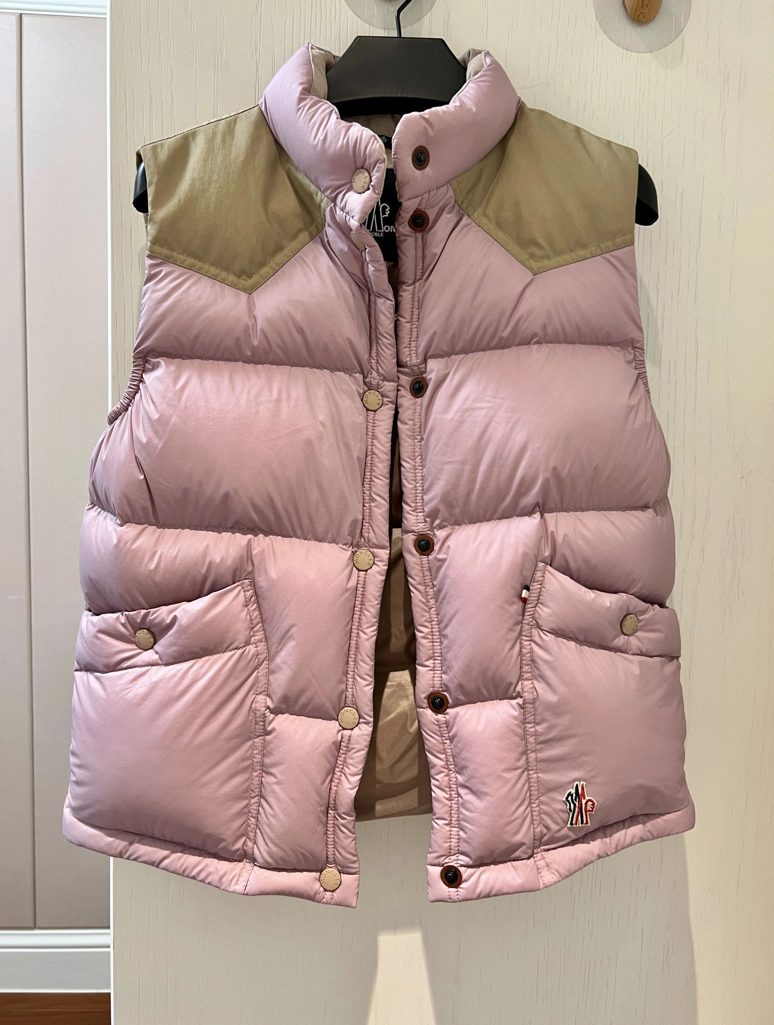 Moncler Down Jackets AllSeason 146522