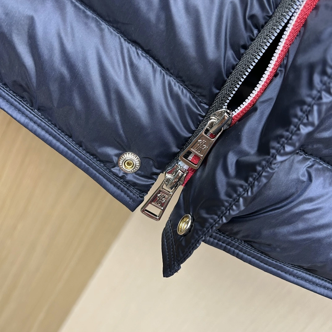 BestValue Moncler Down Jackets 146547