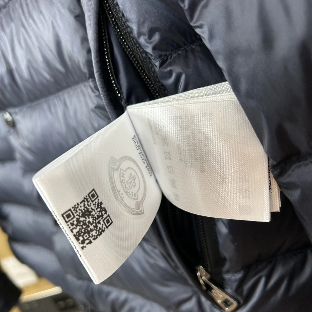 BestValue Moncler Down Jackets 146547