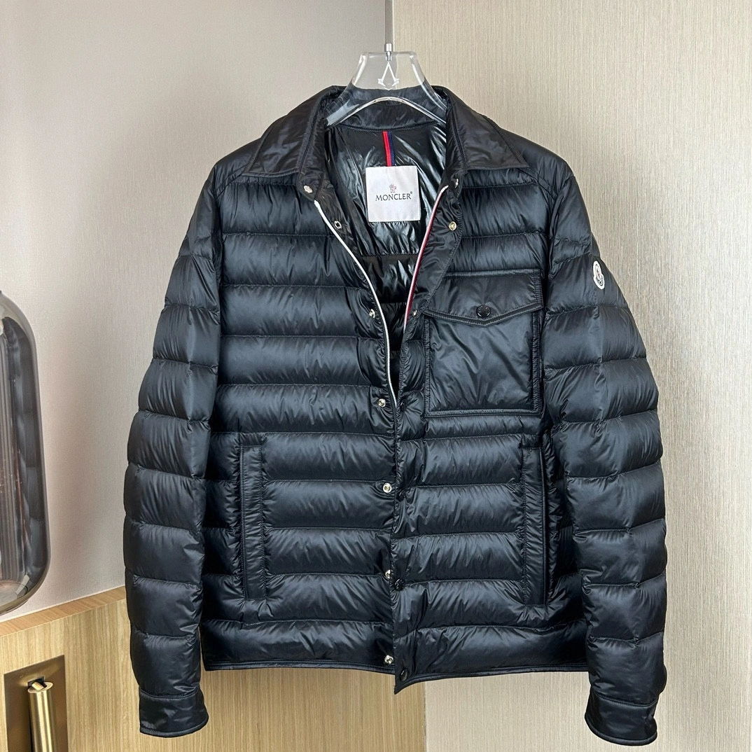 Moncler Down Jackets WellDesigned 146521