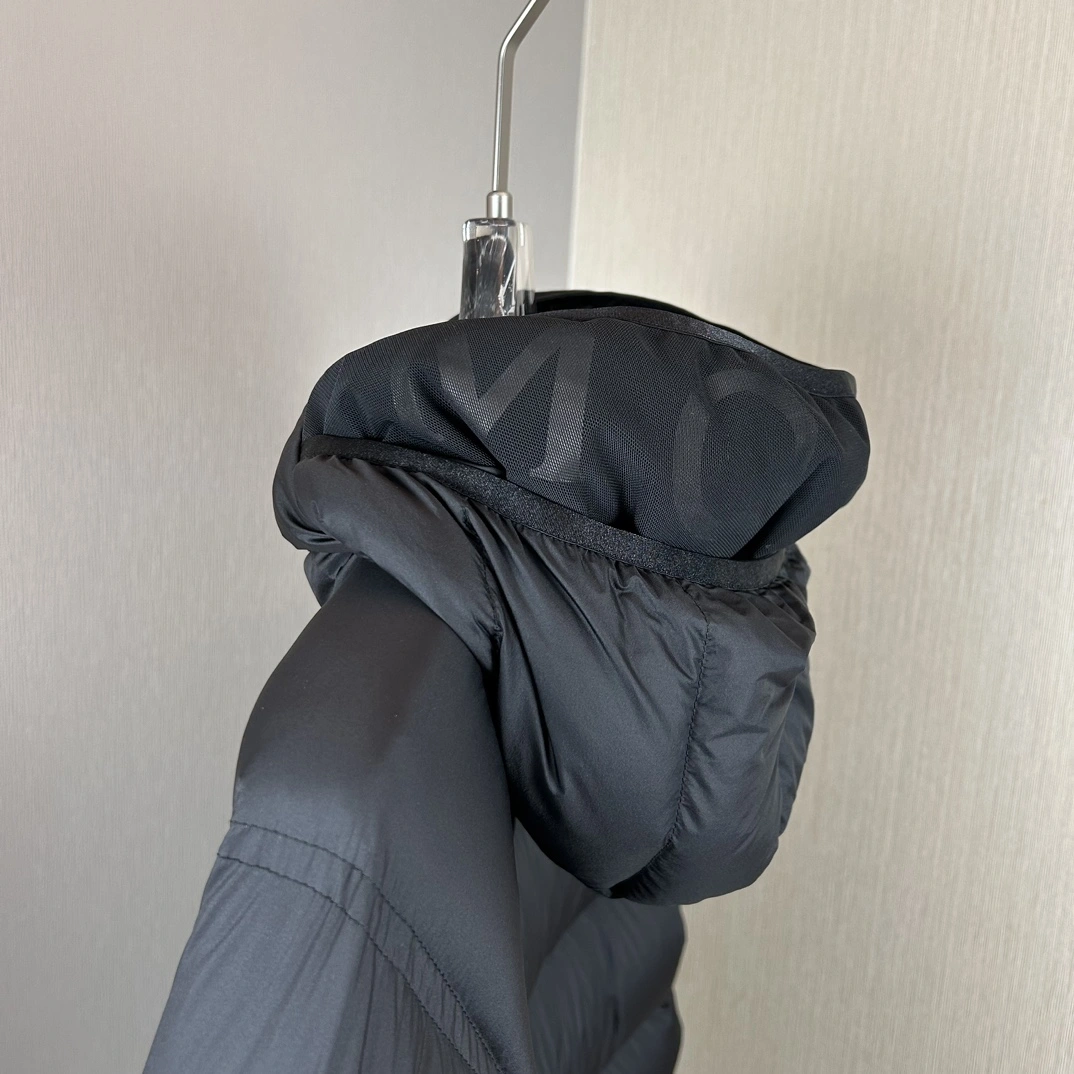 Moncler Down Jackets FastDry 146519